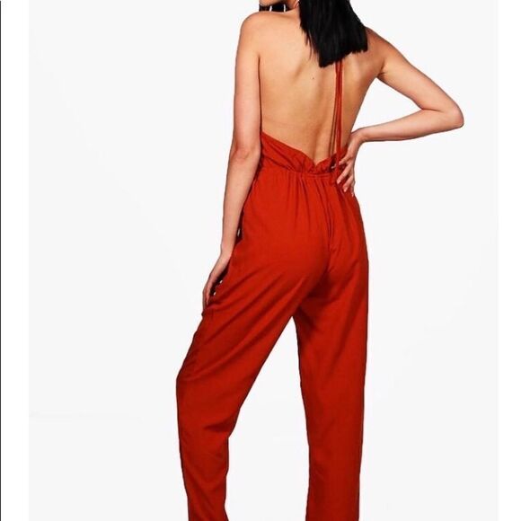ASOS/boohoo bloody orange halter jumpsuit size 4 never worn - Picture 2 of 3